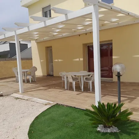 Mare E Storia Da Sabrina * ساساري