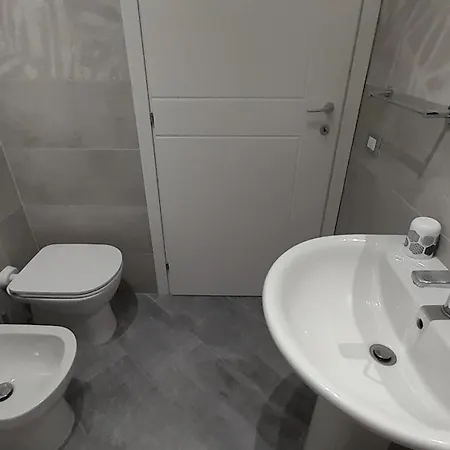 Mare E Storia Da Sabrina ساساري